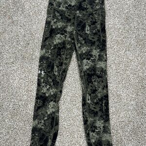 Under Armour Camouflage Leggings - Black and Green